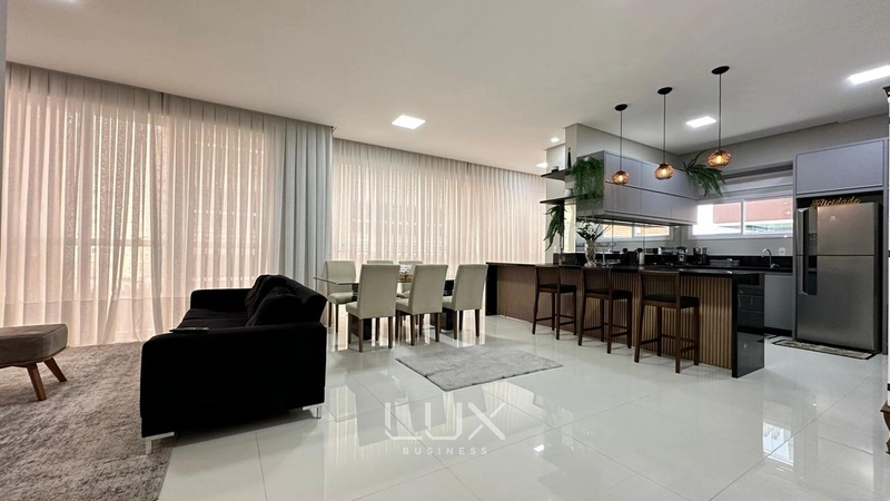 luxo: 1ª foto da galeria de imagens do imóvel