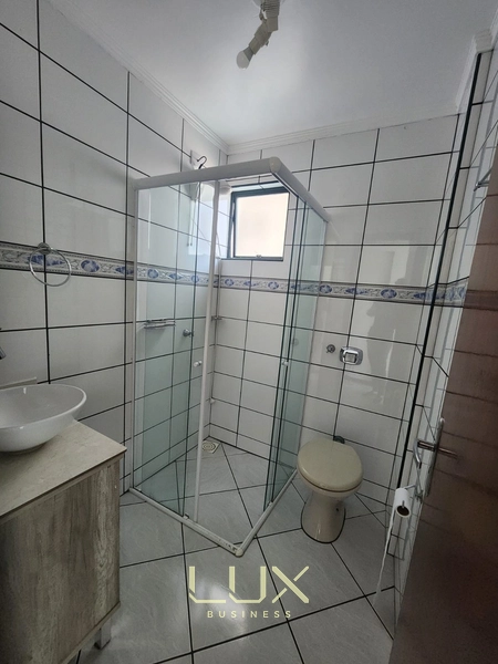 Apartamento à Venda Frente Mar em Meia Praia: 8ª foto da galeria de imagens do imóvel