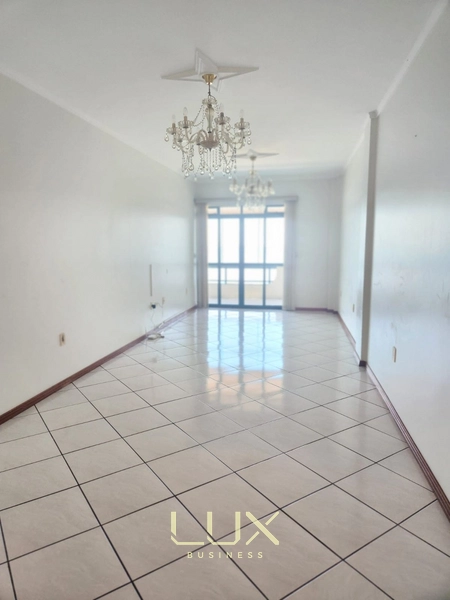 Apartamento à Venda Frente Mar em Meia Praia: 6ª foto da galeria de imagens do imóvel