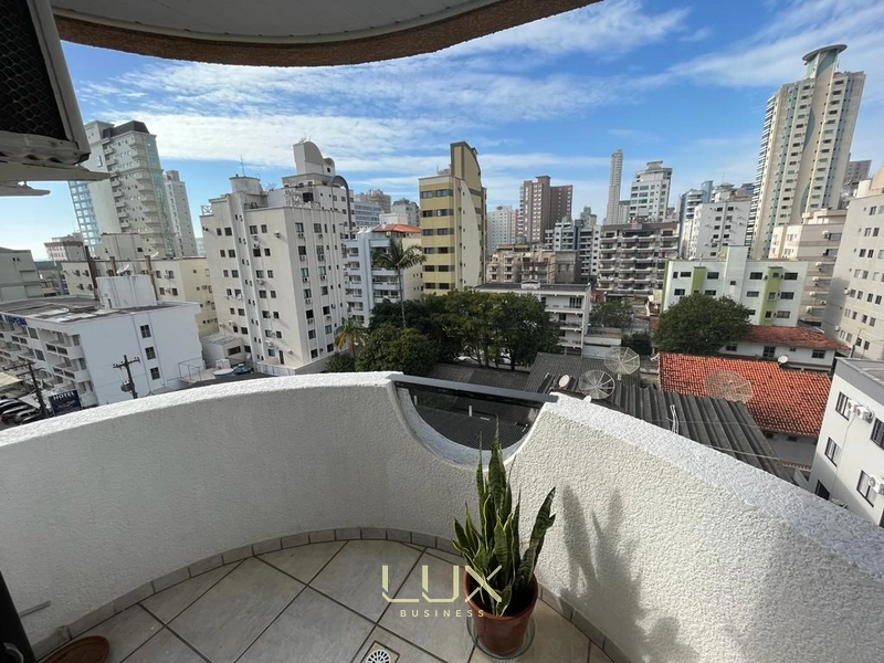 PRÓXIMO AO MAR: 4ª foto da galeria de imagens do imóvel