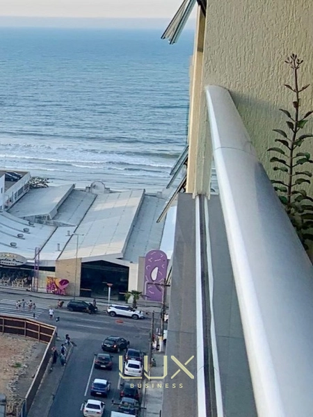 NO CORAÇÃO DE MEIA PRAIA: 3ª foto da galeria de imagens do imóvel