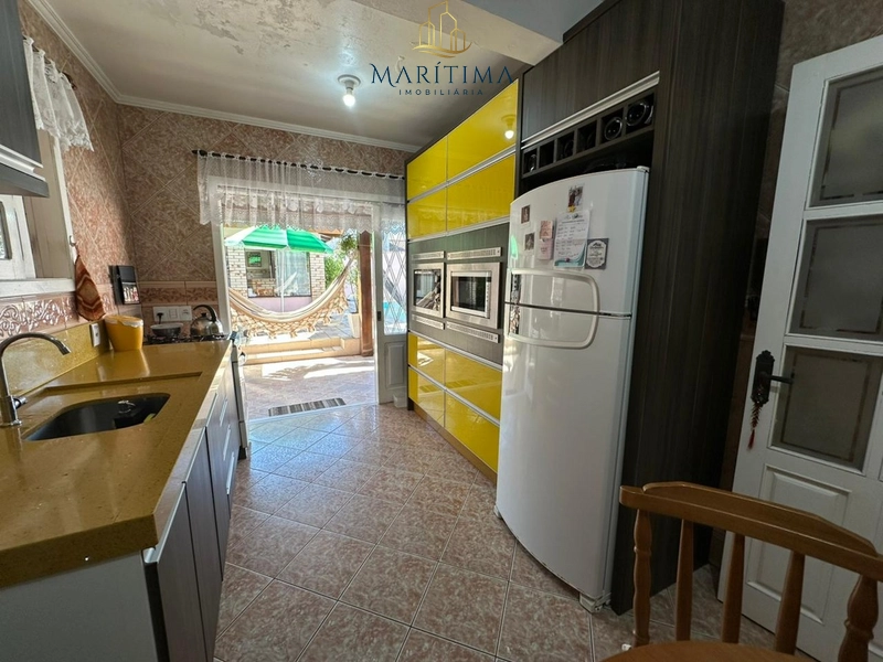 Sobrado mobiliado com piscina!: 9ª foto da galeria de imagens do imóvel