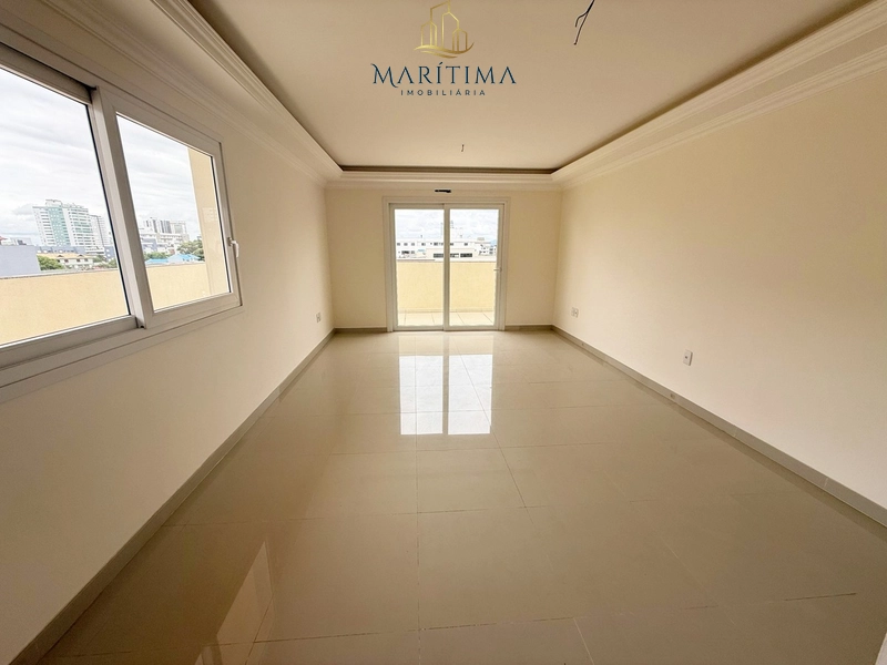 Cobertura com terraço, 03 quartos, Centro/Praia!: 2ª foto da galeria de imagens do imóvel