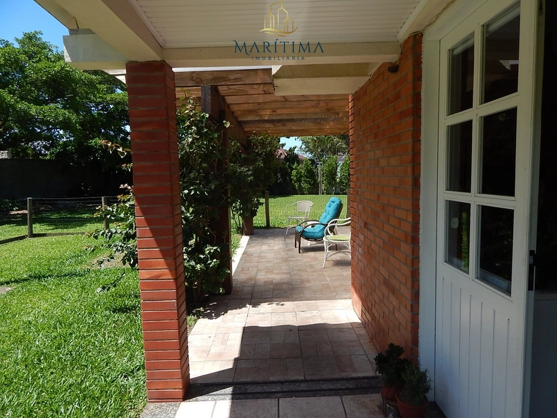Excelente casa em condomínio fechado em Tramandaí!!!: 2ª foto da galeria de imagens do imóvel