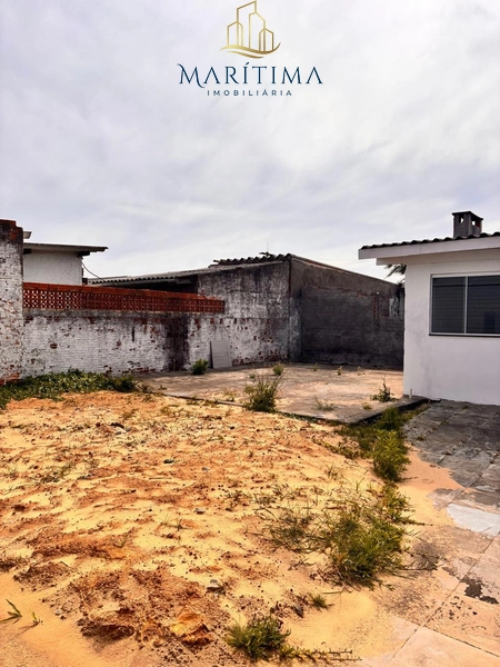 Casa mista com 3 dormitórios e anexo com churrasqueira na Zona Nova –: 9ª foto da galeria de imagens do imóvel