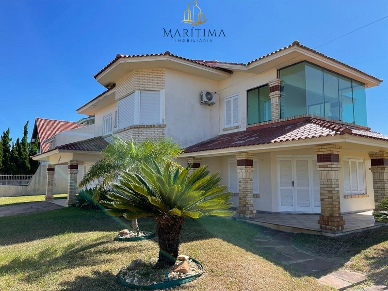 Excelente casa em zona nobre de Tramandaí!!!: 1ª foto da galeria de imagens do imóvel