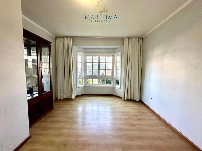 Excelente casa com 05 dormitórios, no Centro de Tramandaí!: 3ª foto da galeria de imagens do imóvel