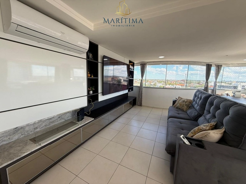 Apartamento amplo no Centro de Tramandaí!