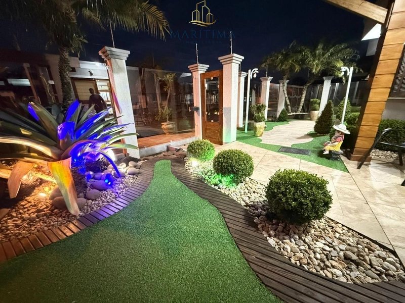 Ótima casa em excelente localização!!!: 2ª foto da galeria de imagens do imóvel