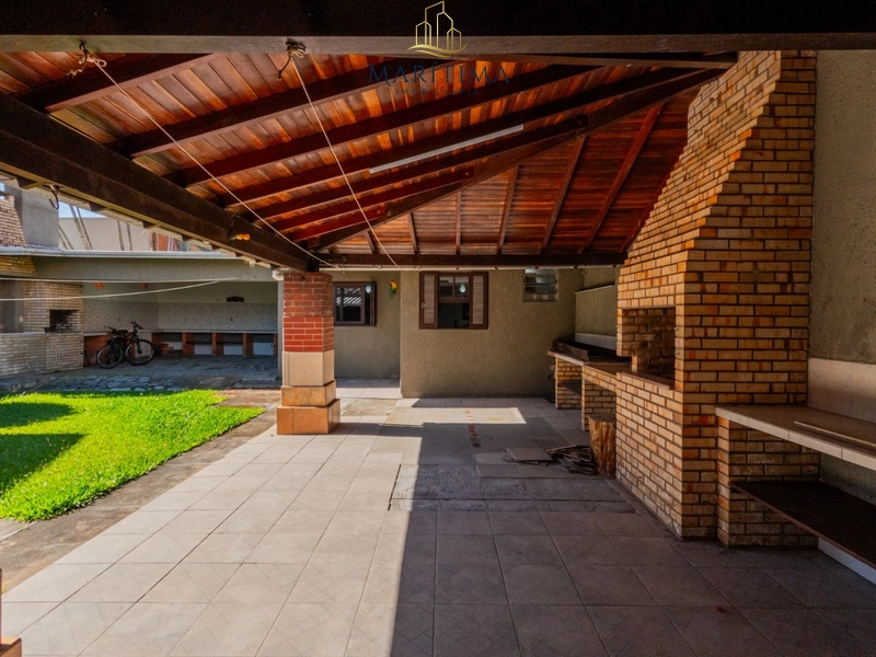 Casa muito bem localizada em região de moradores em Tramandaí!: 28ª foto da galeria de imagens do imóvel