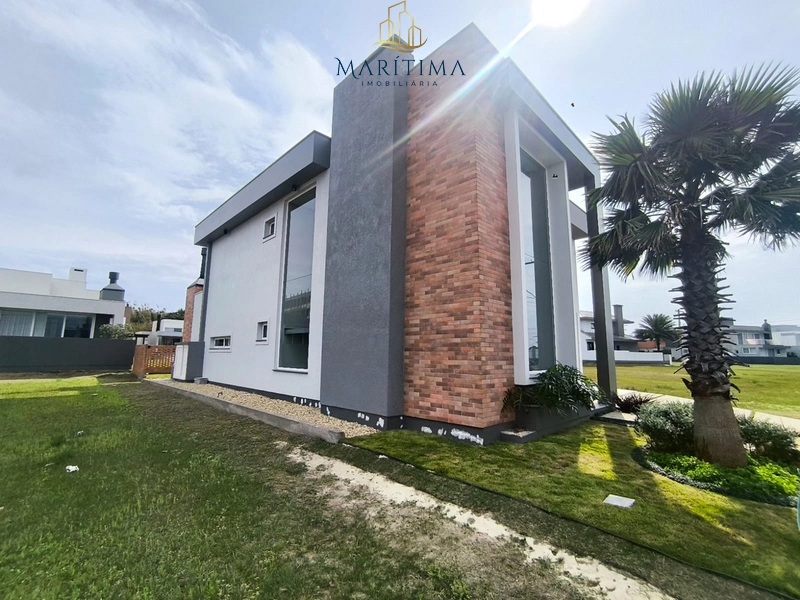 Linda casa térrea com 3 suítes!: 2ª foto da galeria de imagens do imóvel