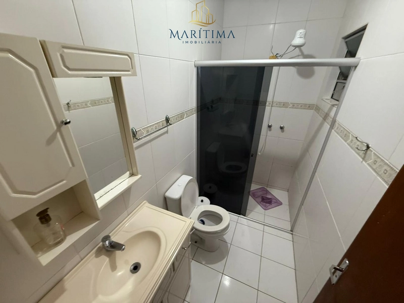 Casa térrea com piscina, ótima localização próximo a Plataforma!: 31ª foto da galeria de imagens do imóvel