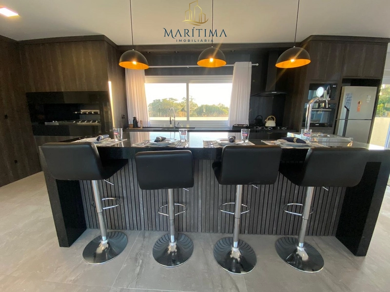 Casa de Luxo com vista para a lagoa e Pôr do Sol exuberante !: 15ª foto da galeria de imagens do imóvel