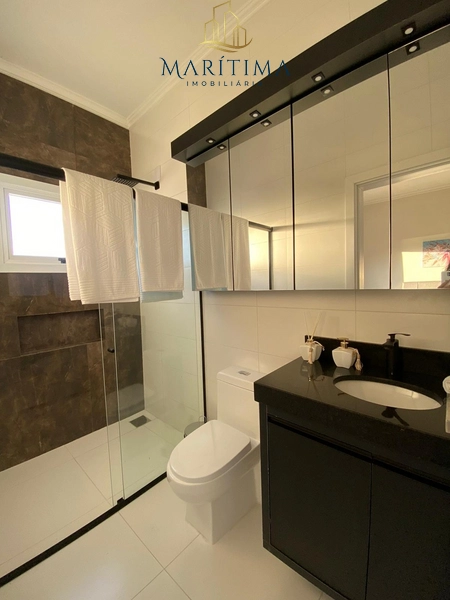 Casa de Luxo com vista para a lagoa e Pôr do Sol exuberante !: 32ª foto da galeria de imagens do imóvel