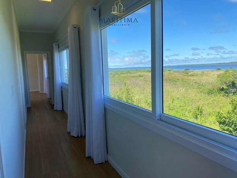 Casa de Luxo com vista para a lagoa e Pôr do Sol exuberante !: 23ª foto da galeria de imagens do imóvel