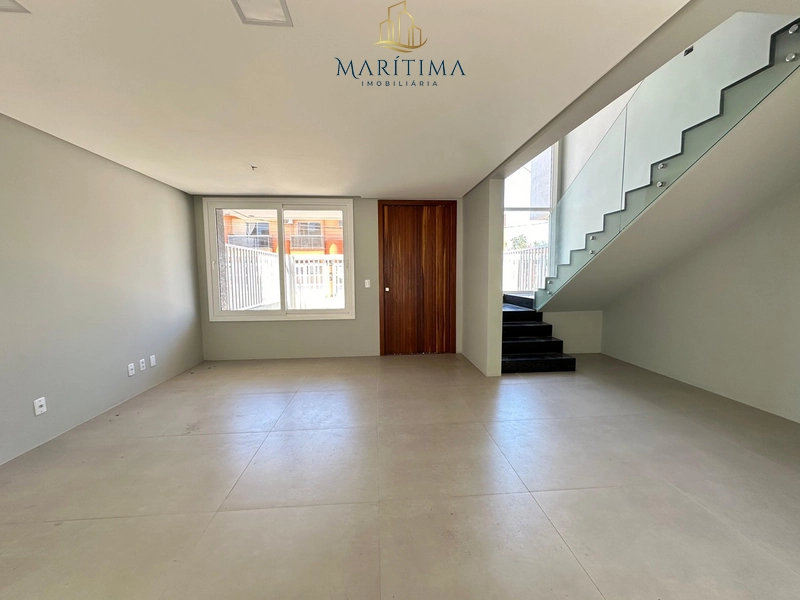 Duplex Moderno em Tramandaí – Acabamento de Alto Padrão: 2ª foto da galeria de imagens do imóvel