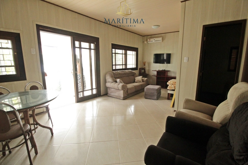 Casa de 3 dormitórios em excelente localização.: 9ª foto da galeria de imagens do imóvel