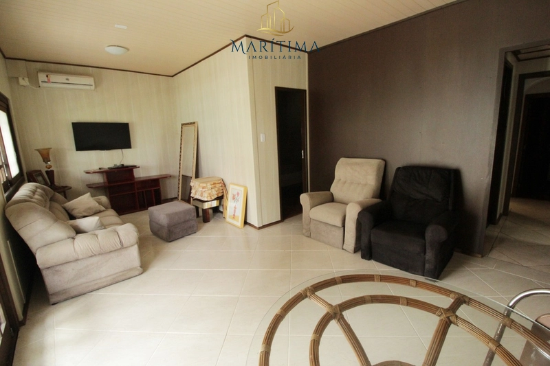 Casa de 3 dormitórios em excelente localização.: 8ª foto da galeria de imagens do imóvel