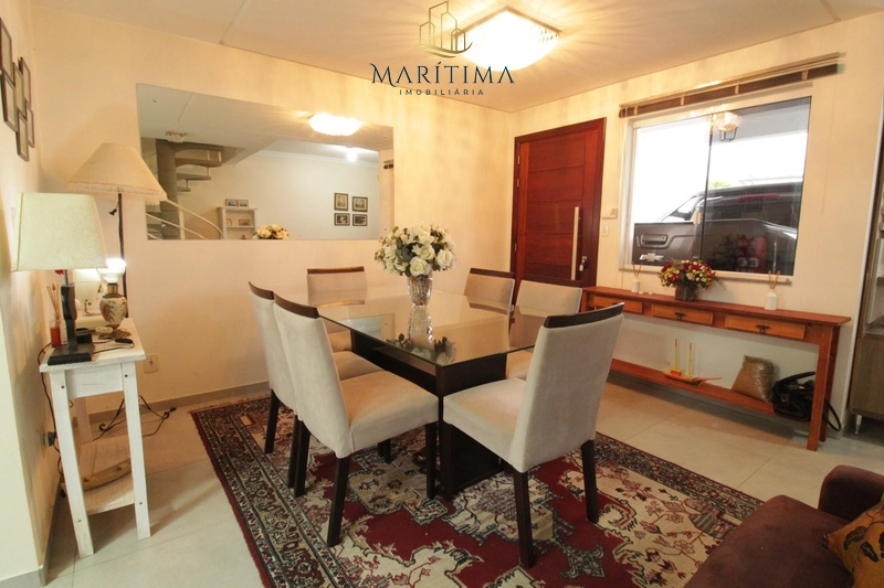 Duplex semi mobiliado de 03 dormitórios próximo ao Centro!: 9ª foto da galeria de imagens do imóvel