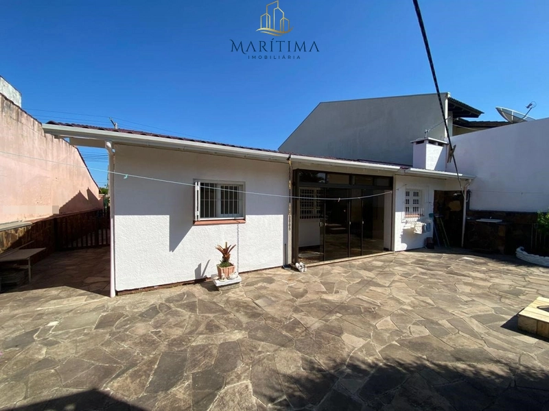 Linda casa com piscina!: 38ª foto da galeria de imagens do imóvel