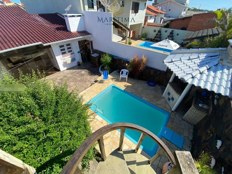 Linda casa com piscina!: 36ª foto da galeria de imagens do imóvel