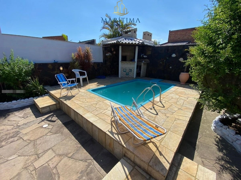 Linda casa com piscina!: 26ª foto da galeria de imagens do imóvel