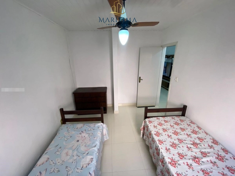 Linda casa com piscina!: 19ª foto da galeria de imagens do imóvel