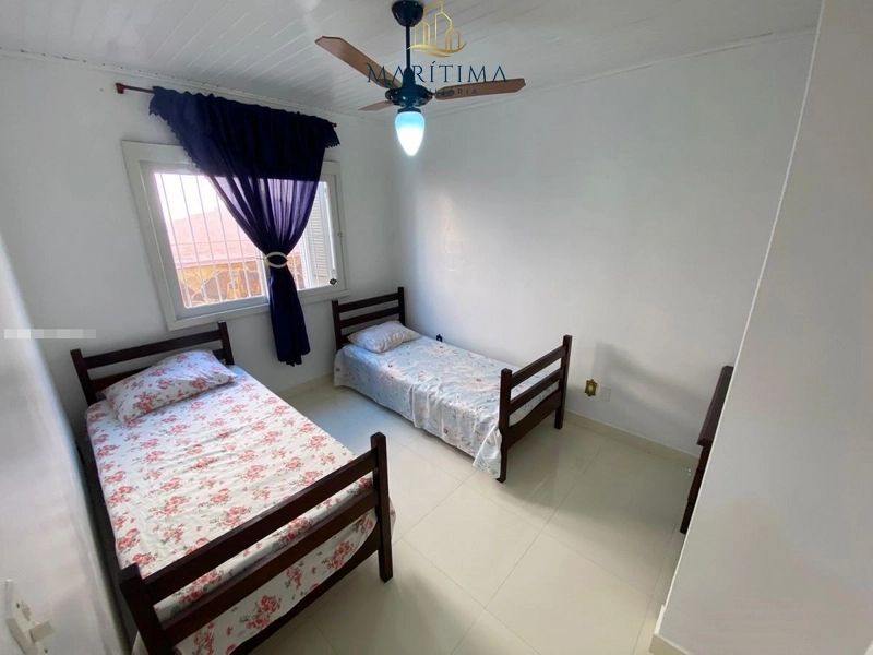 Linda casa com piscina!: 18ª foto da galeria de imagens do imóvel