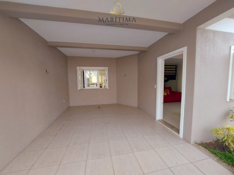 Casa de 03 dormitórios com piscina, em frente ao mar!: 4ª foto da galeria de imagens do imóvel