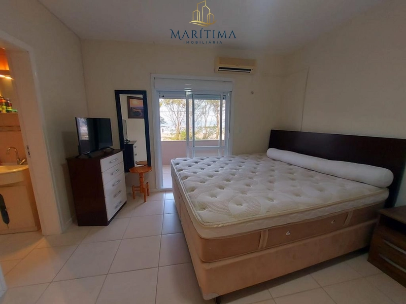 Casa de 03 dormitórios com piscina, em frente ao mar!: 30ª foto da galeria de imagens do imóvel