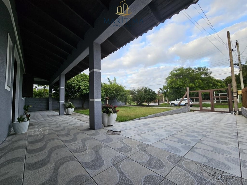 Excelente casa localizada em Imbé!: 3ª foto da galeria de imagens do imóvel