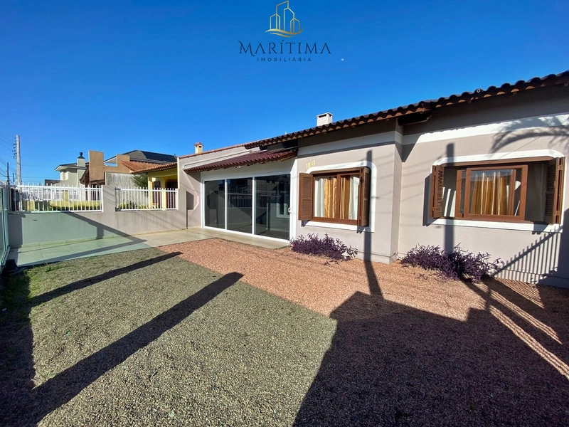 Excelente casa em Tramandaí!: 1ª foto da galeria de imagens do imóvel