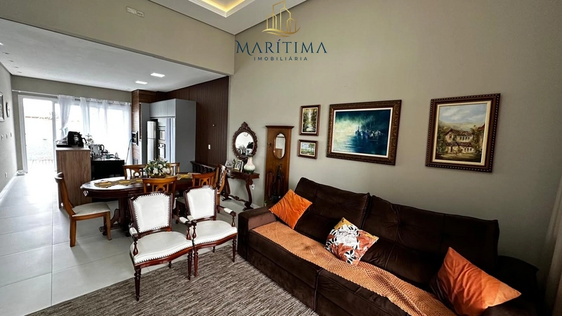 Casa térrea com piscina no Centro de Tramandaí!: 9ª foto da galeria de imagens do imóvel