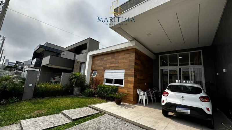 Casa térrea com piscina no Centro de Tramandaí!: 4ª foto da galeria de imagens do imóvel