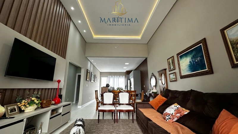 Casa térrea com piscina no Centro de Tramandaí!: 7ª foto da galeria de imagens do imóvel