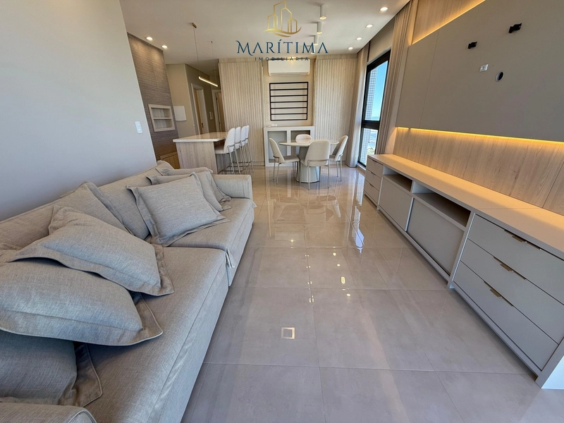 Apartamento pé na areia, mobiliado, vista mar de todos os cômodos!: 7ª foto da galeria de imagens do imóvel