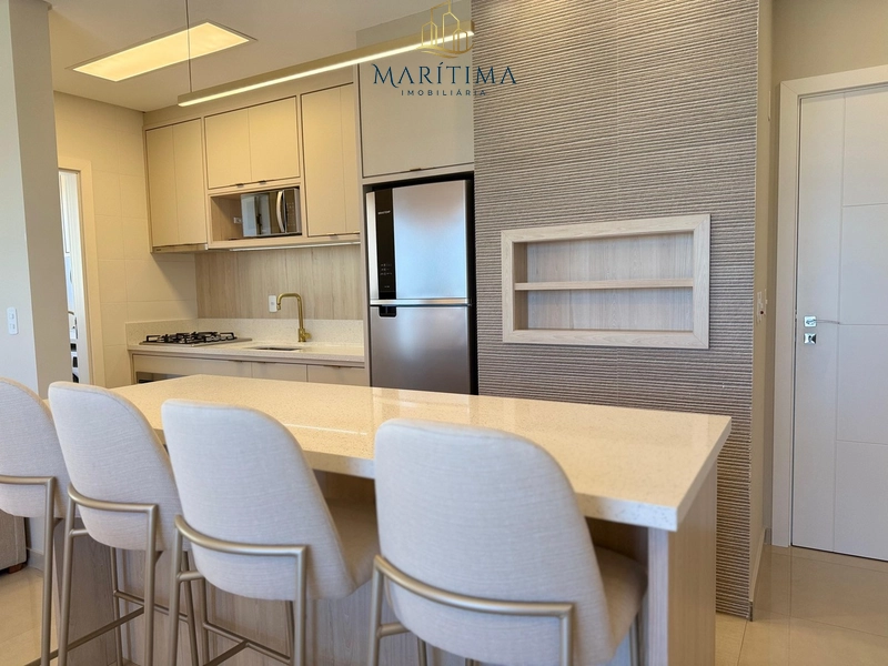 Apartamento pé na areia, mobiliado, vista mar de todos os cômodos!: 18ª foto da galeria de imagens do imóvel