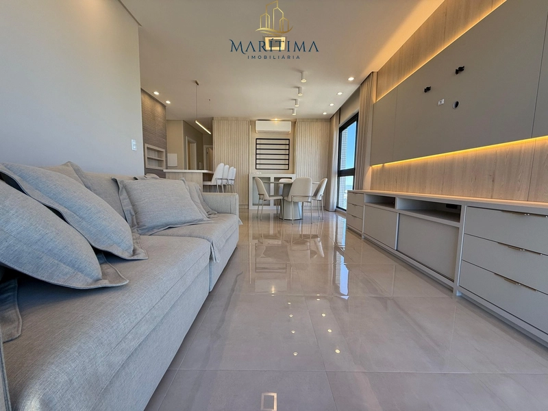 Apartamento pé na areia, mobiliado, vista mar de todos os cômodos!: 6ª foto da galeria de imagens do imóvel