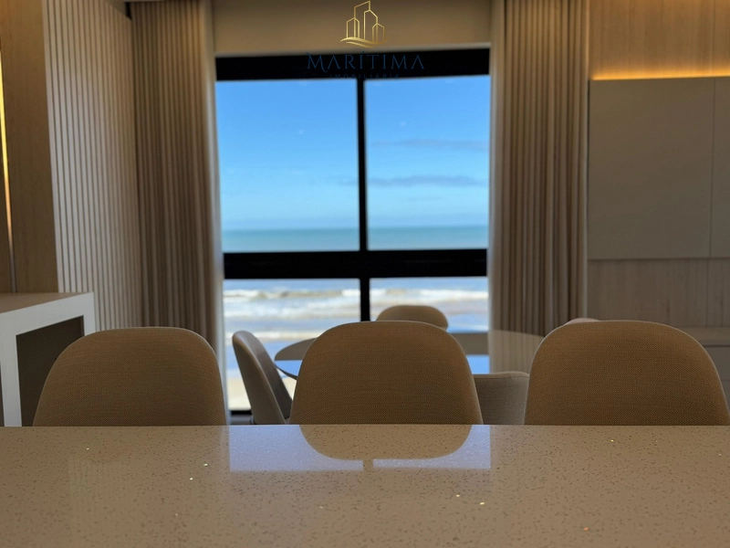 Apartamento pé na areia, mobiliado, vista mar de todos os cômodos!: 13ª foto da galeria de imagens do imóvel