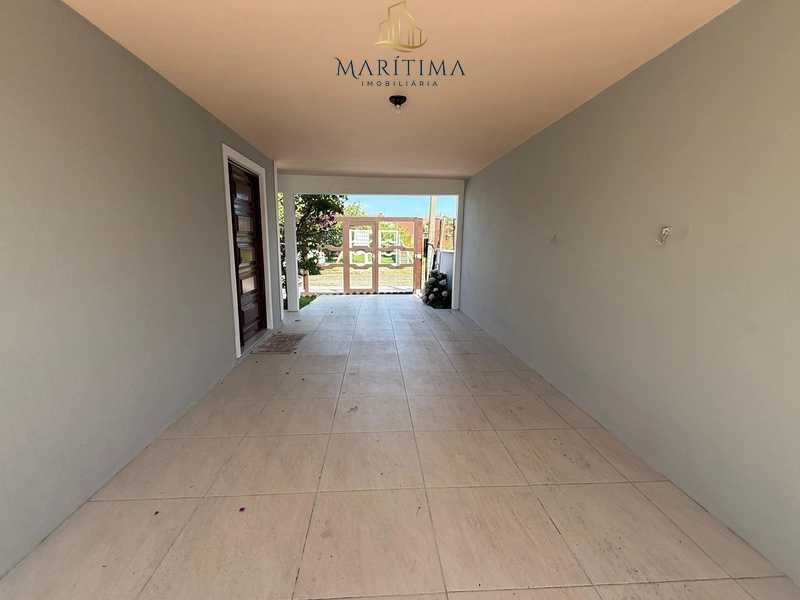 Casa térrea, ampla, localização excepcional em Tramandaí!: 3ª foto da galeria de imagens do imóvel