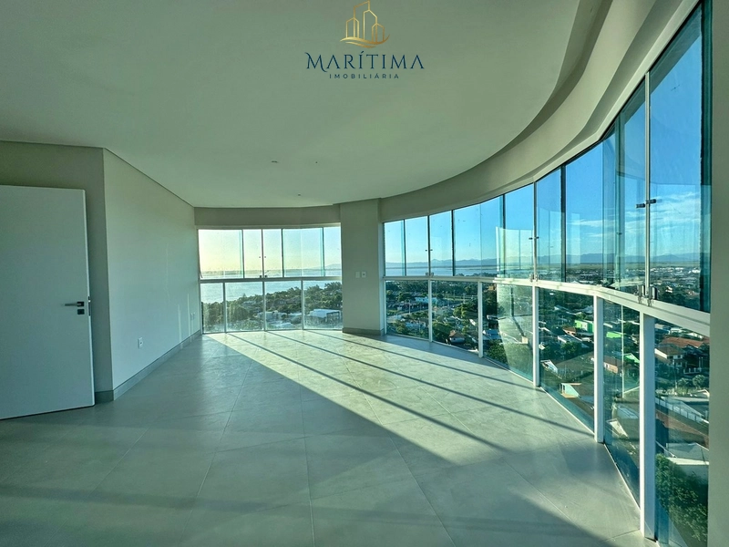Cobertura duplex com 4 suítes, piscina privada e uma vista de cinema!: 13ª foto da galeria de imagens do imóvel