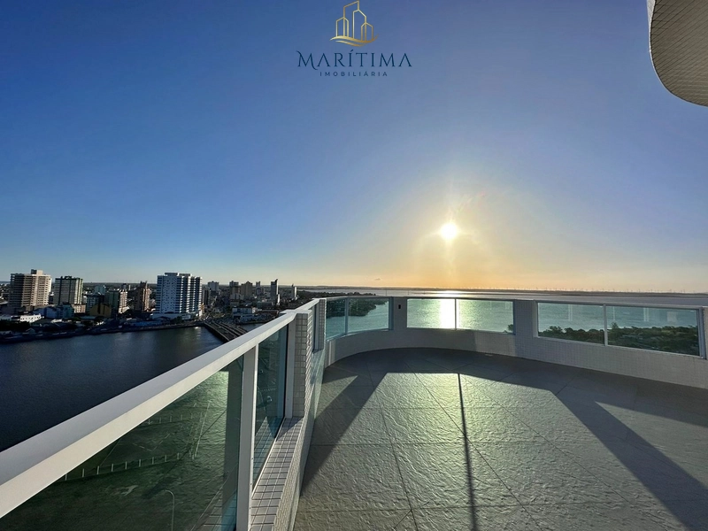 Cobertura duplex com 4 suítes, piscina privada e uma vista de cinema!: 9ª foto da galeria de imagens do imóvel