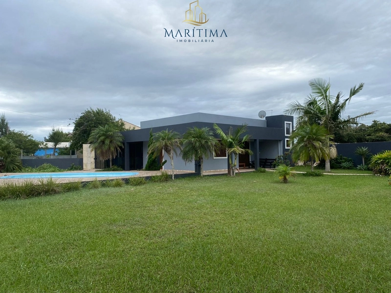 Casa com piscina e 02 terrenos!: 6ª foto da galeria de imagens do imóvel