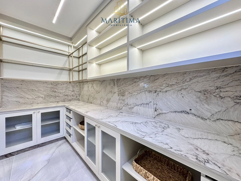 Luxuosa mansão no condomínio fechado mais exclusivo do litoral: 26ª foto da galeria de imagens do imóvel