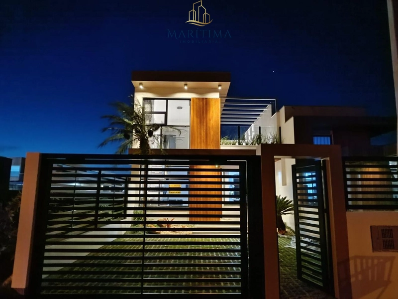 Casa nova no Centro de Imbé!: 1ª foto da galeria de imagens do imóvel