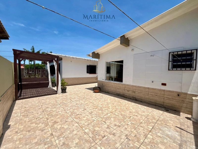 Excelente casa em região de moradores em Tramandaí!: 32ª foto da galeria de imagens do imóvel