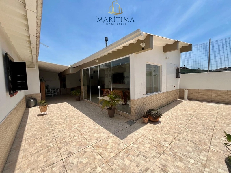 Excelente casa em região de moradores em Tramandaí!: 33ª foto da galeria de imagens do imóvel