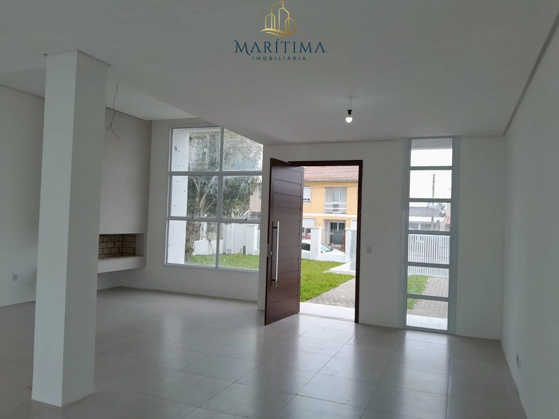 Casa nova e moderna no Centro: 4ª foto da galeria de imagens do imóvel