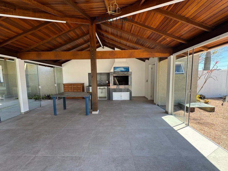 Casa com 04 dormitórios em imbé!: 17ª foto da galeria de imagens do imóvel