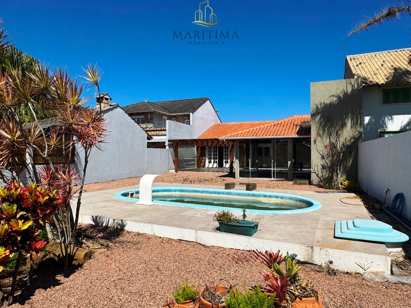 Casa com 04 dormitórios em imbé!: 2ª foto da galeria de imagens do imóvel